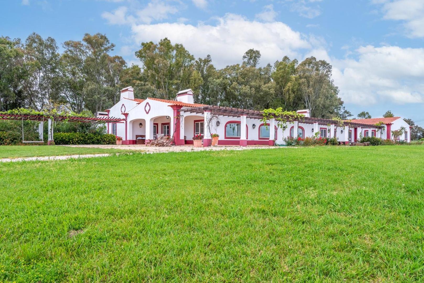 新蒙特莫尔Stunning Mansion In Sao Cristovao别墅 外观 照片