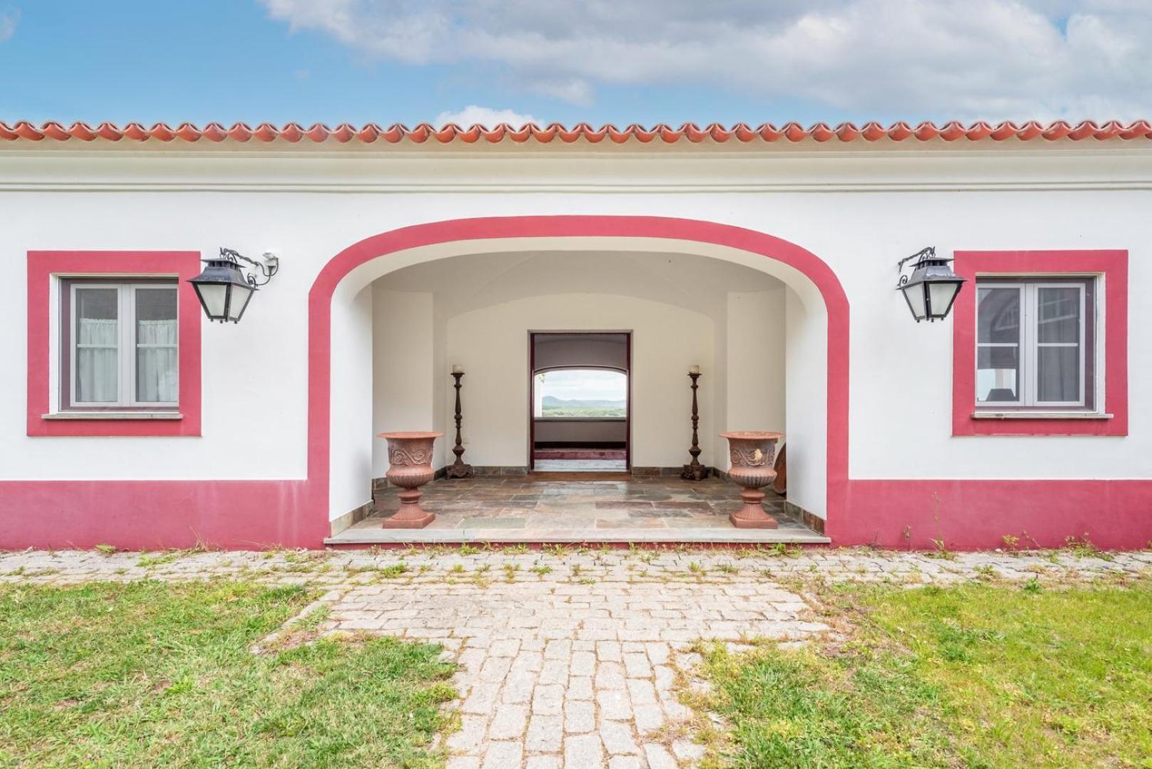 新蒙特莫尔Stunning Mansion In Sao Cristovao别墅 外观 照片