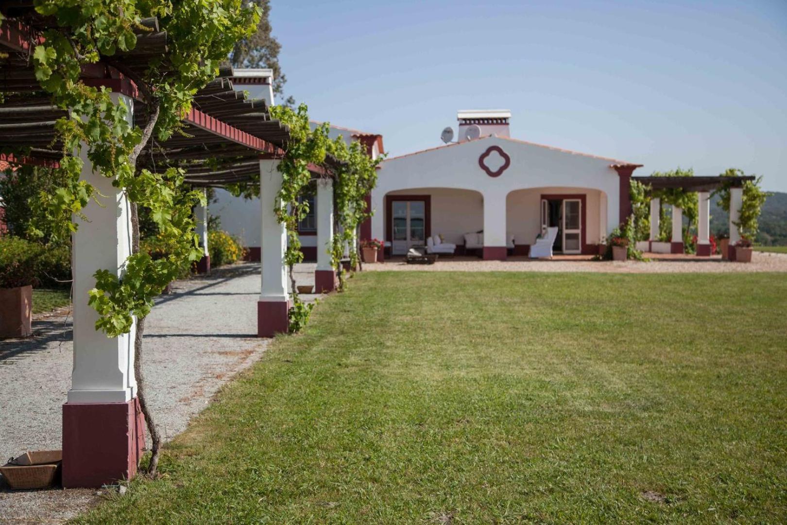 新蒙特莫尔Stunning Mansion In Sao Cristovao别墅 外观 照片